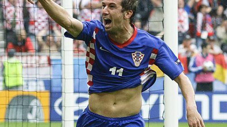 Darijo Srna že dlje čaka na milijone v zameno za prestop v velikana. (Foto: Reut