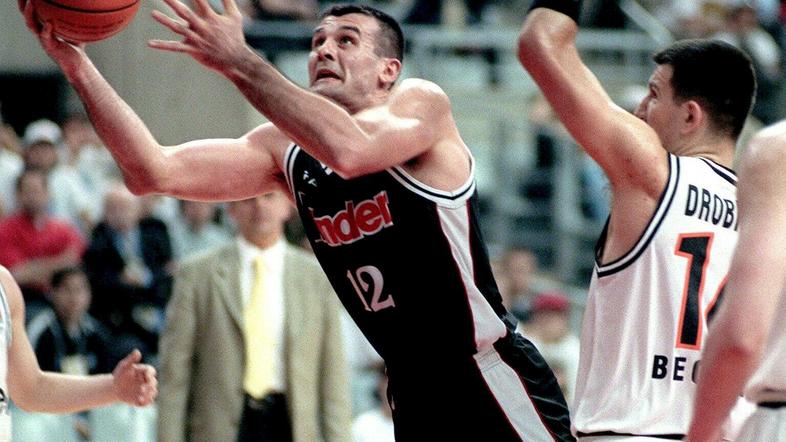 Savić, ki je športno pot končal pred petimi leti, ima v svoji zbirki tudi naslov