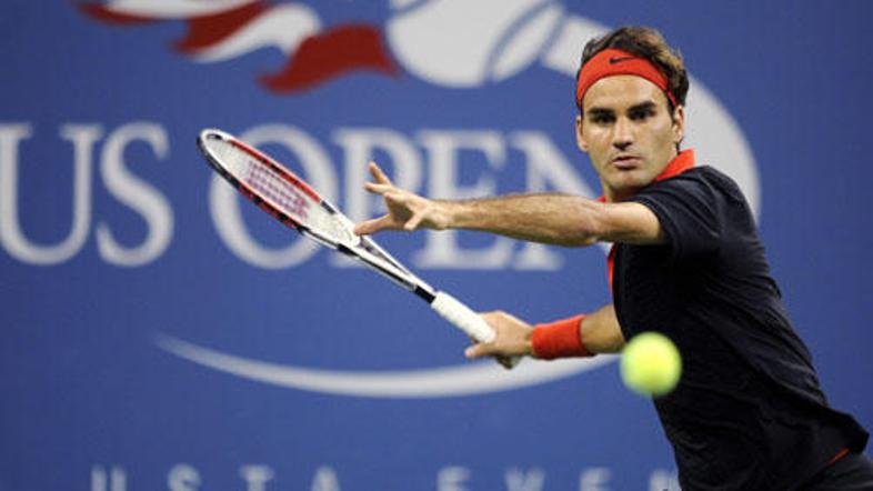 Roger Federer na igriščih Flushing Meadowsa igra za svoj šesti zaporedni naslov.