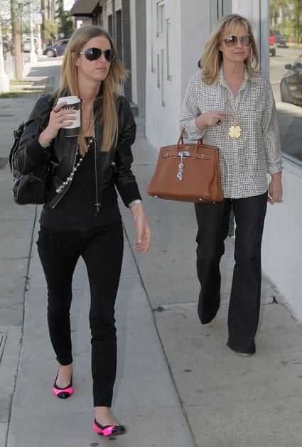 Nicky Hilton, Kathy Hilton