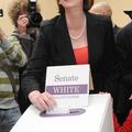 Julia Gillard vodi vlado le slaba dva meseca. (Foto: EPA)