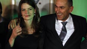 Janez Janša Urška Bačovnik