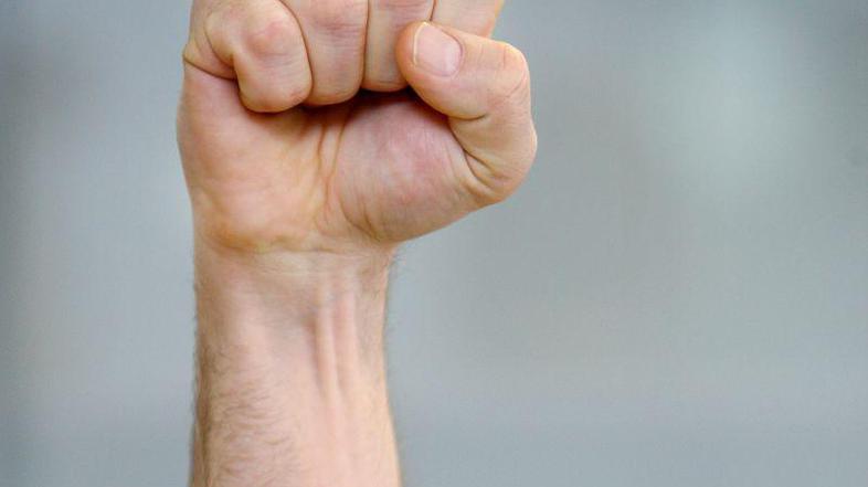 42- in 44-letni moški sta utemeljeno osumljena izsiljevanja, so zaključili krimi