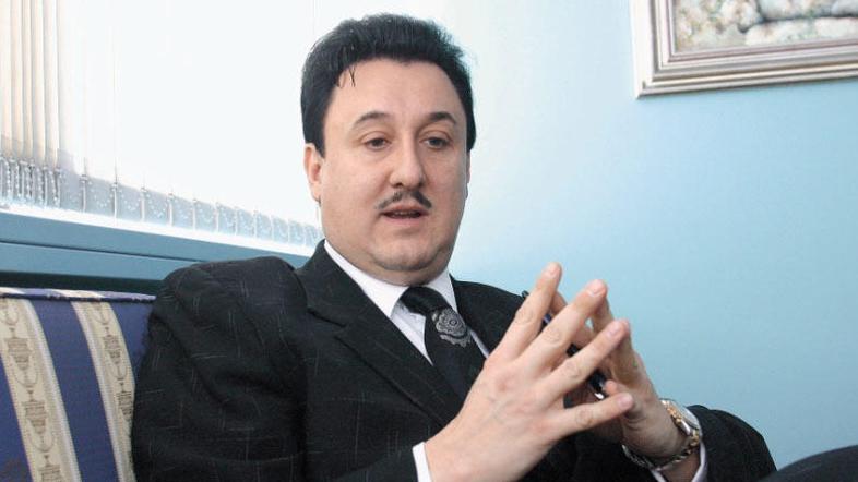 Tožilec obdolžencem z direktorjem Oriona Brankom Lužarjem na čelu očita sklenite