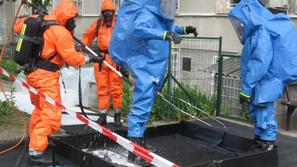 Intervencija na Povšetovi ulici