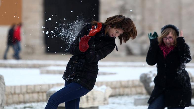 Sneg in mraz po Evropi.