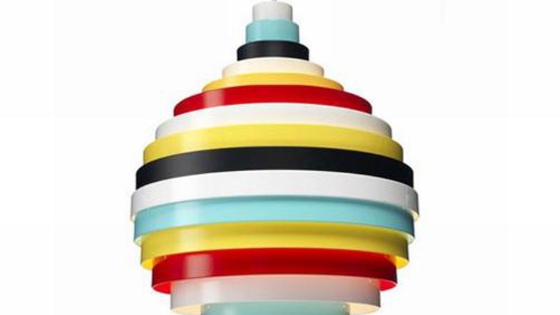 Stropna luč Zero Fredrika Mattsona ni poceni, a je odlična naložba, menijo Brita