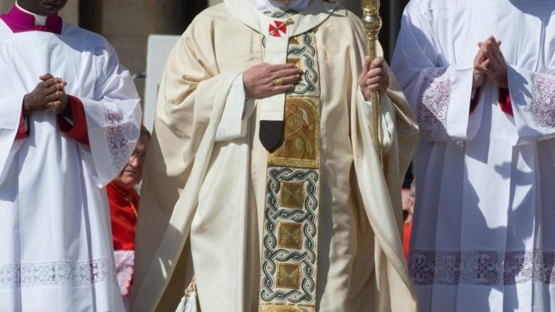 papež velika noč vatikan blagoslov mestu in svetu 