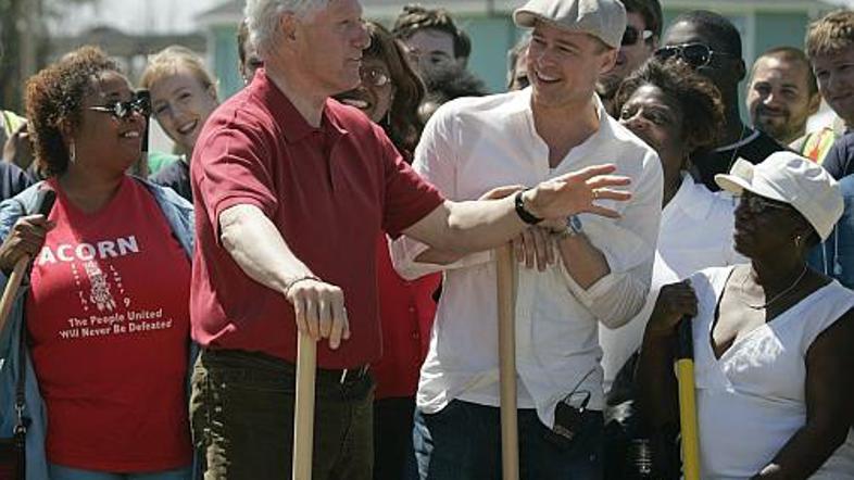 Nasmejana Bill in Brad sta razveselila New Orleans.