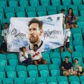 messi tribuna