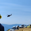 Reševanje voznika, ki je zdrsnil v prepad