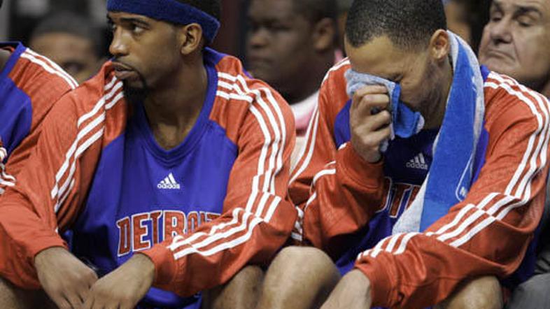 Poklapana obraza Hamiltona in Princea, sicer edinih dveh razpoloženih v dresu Pi