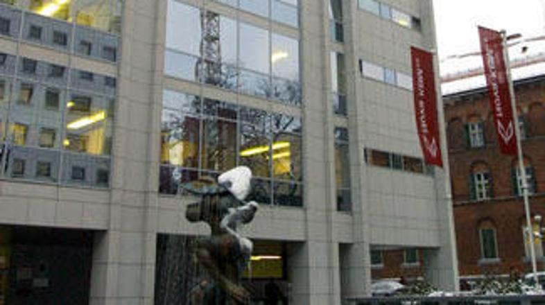 Vpis delnic NKBM je možen na eni od 75 poslovalnic NKBM in Pošte Slovenija.