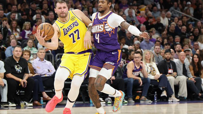 Luka Dončić Lakers Suns