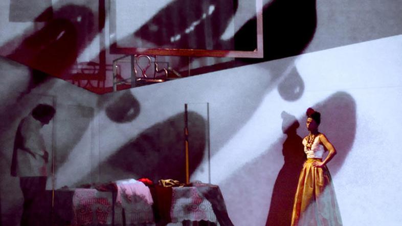 Igra jo Nataša Matjašec.