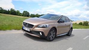 Volvo V40 cross country