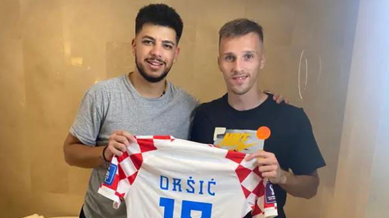 Hrvaški nogometaši pri frizerju