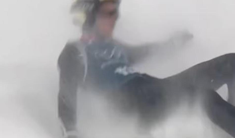 Dva grozljiva padca na treningu, na tleh tudi eden glavnih favoritov