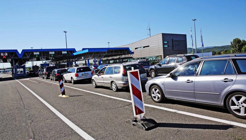 zastoji kolone ceste | Avtor: Saša Despot