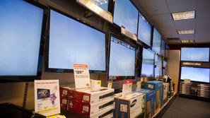 TV v trgovini z elektronsko opremo