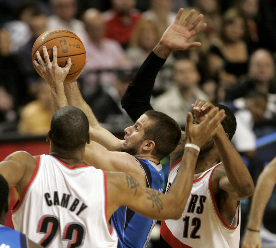 Portland Trail Blazers : Dallas Mavericks 104:101
