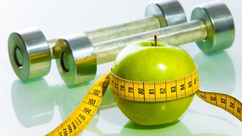 Uspeh ponujata vadba v fitnesu in zdrava prehrana.(Foto: Shutterstock)