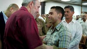 Fidel Castro na predstavitvi knjige. (Foto: Reuters)