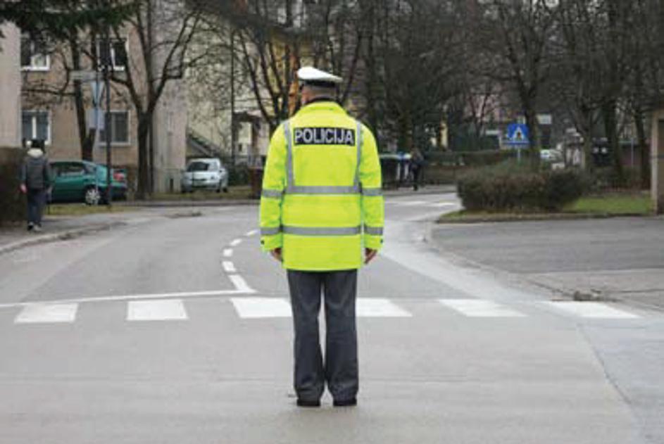 Policist na cesti