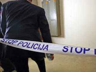 Novice: Oropal bencinski servis in grozil - Policijski trak