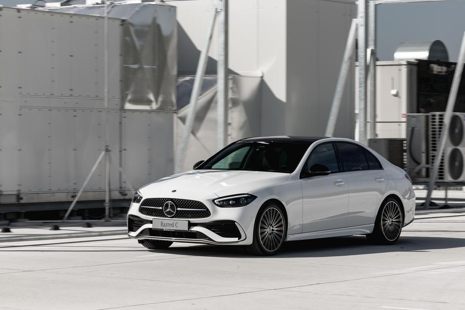 Mercedes-Benz | Avtor: Žiga Intihar