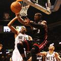 Dwayne Wade se vrača v polnem sijaju.