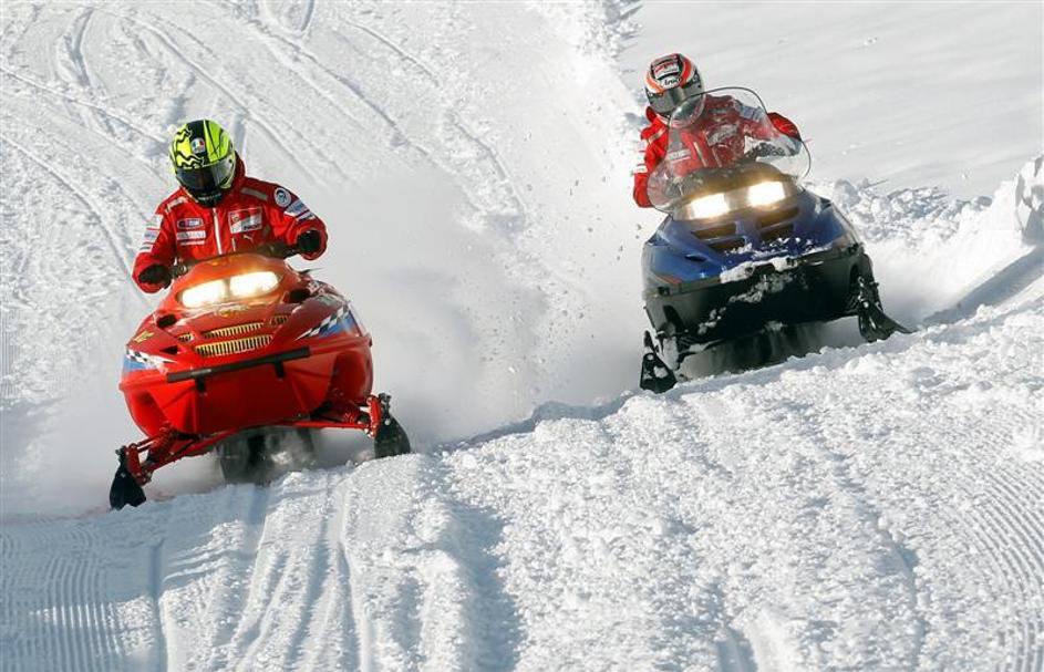 Zvezdnik Moto GP-ja Valentino Rossi se je v Madonni di Campiglio zabaval na sneg