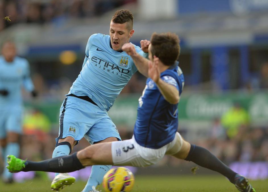 Jovetić Baines Everton Manchester City