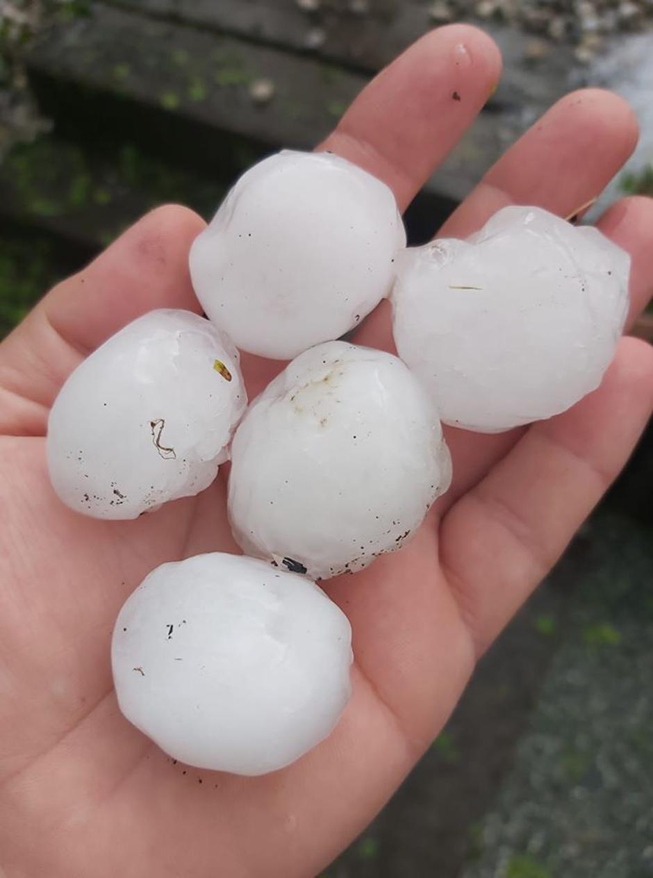 Toča na Vranskem | Avtor: Reševalni pas/Twitter