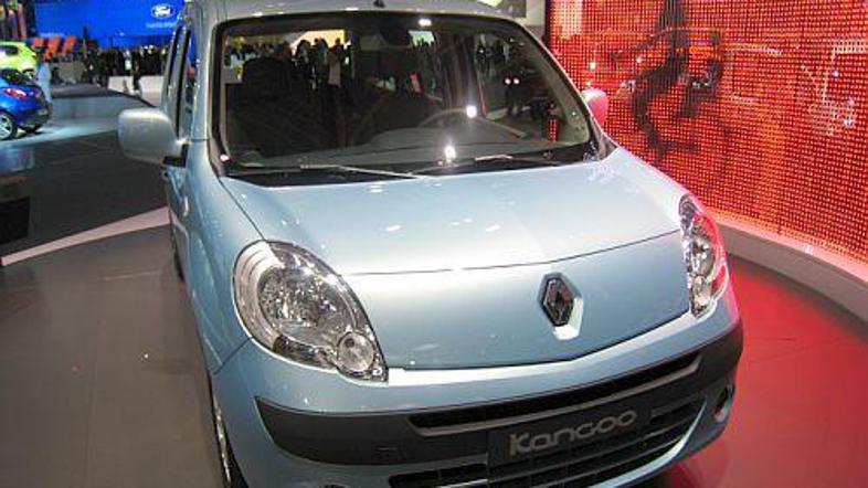 Dars je za 23 kangoojev in meganov (sedan in karavan), ki so ustrezali pogojem r