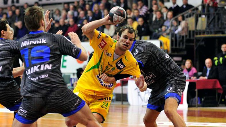 Mariborčani se bodo še naprej borili z najboljšimi slovenskimi klubi. (Foto: Gre