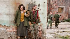 V deželi krvi in medu