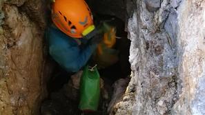 Reševanje iz jame pri Sežani