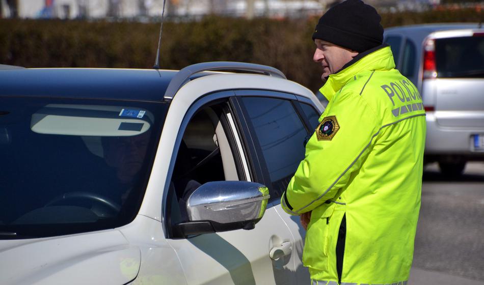 Pozor, policisti ta vikend v posebno akcijo