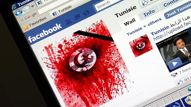 Tunizijska vladna agencija za nadzor spleta vdira v Facebook račune in briše pro