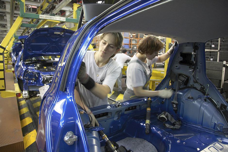 Revozova tovarna v Novem mestu | Avtor: Revoz