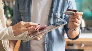 par denar tablica bančna kartica