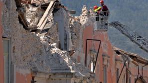 Italijo je pred dvema letoma stresel močan potres. (Foto: EPA)
