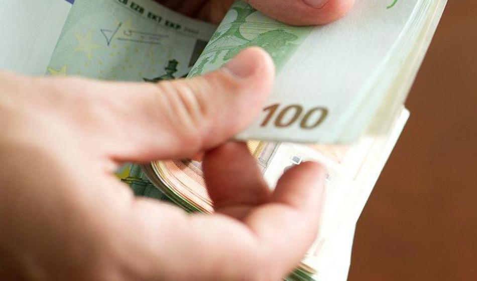 Dobra novica: Danes izredno nakazilo za več deset tisoč Slovencev