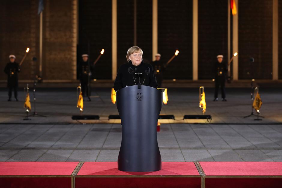 Angela Merkel, poslovilna slovesnost nemške vojske | Avtor: Profimedia