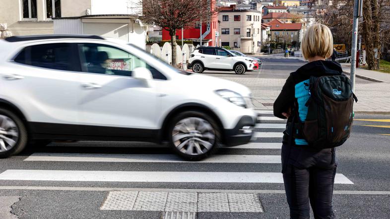 prehod za pešce, zebra