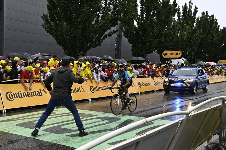 Nor navijač na dirki po Franciji | Avtor: Profimedia