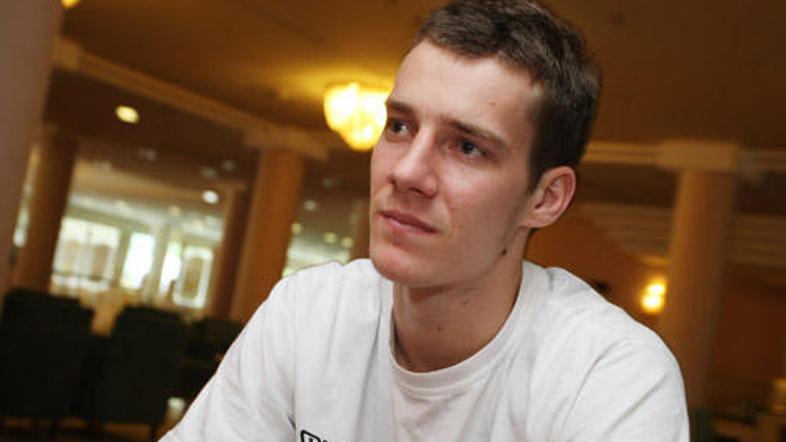 Goran Dragić se bo v prvih dveh sezonah kalil ob veteranu Stevu Nashu. Igral naj