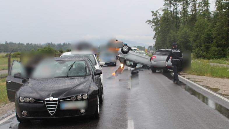 Brnik, prometna nesreča, trčenje več vozil