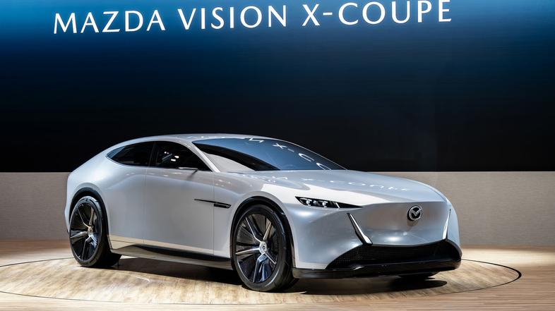 Mazda vision X-coupe in vision X-compact